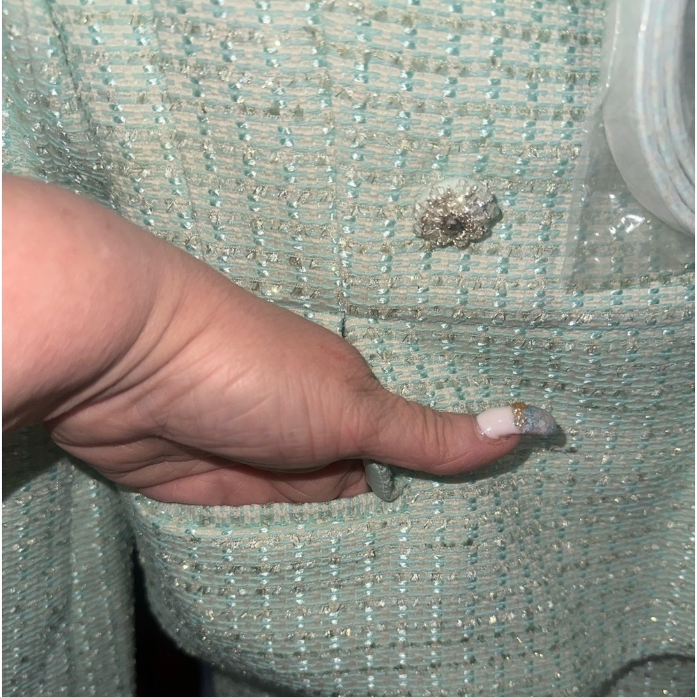 💚Self portrait mint green boucle midi dress💚 - Picture 2 of 10